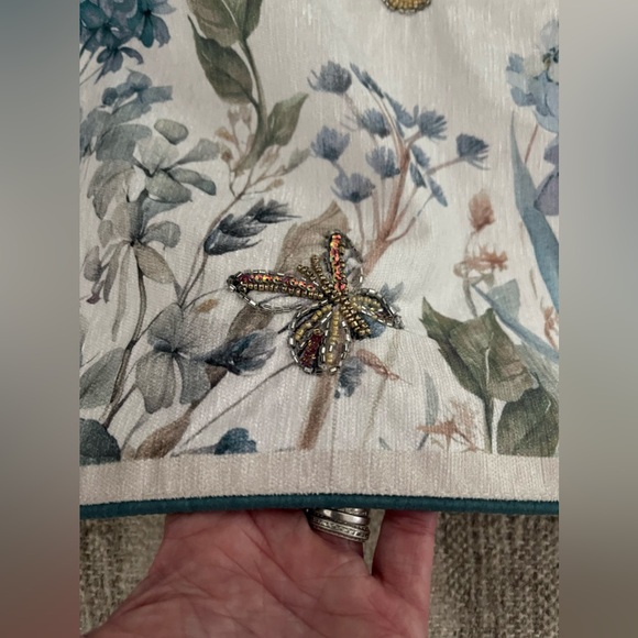 Table Runners, set of 3, NWOT, Floral Print with Beaded Butterflies - Picture 2 of 4